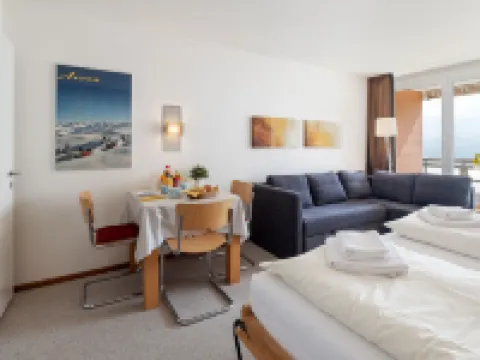Promenade Apt 111