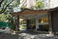 Royal Orchid Central Bangalore, MG Road Hotel a 