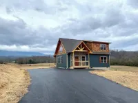 Hoot Haus New Cabin-Mtn Views from Valley-Mesmerizing