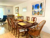 Waterfront Oak Retreat, Nov Special Pool, Spa/Dock/2 King Br, Kayaks/Pet-Welcome