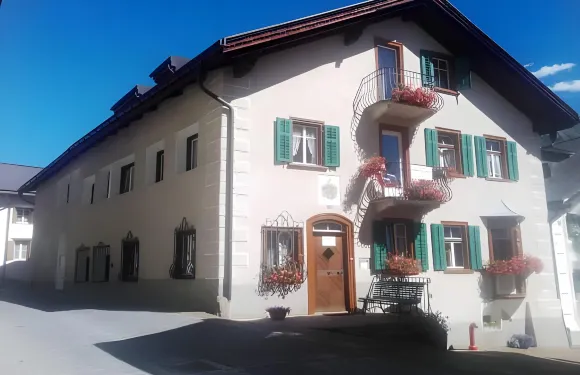 查薩瓦拉爾住宿加早餐公寓酒店