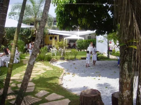 BEAUTIFUL HOUSE WITH POOL AND COURT + 2 BEACHES (RIVIERA AND Itaguaré)