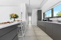 Villa Bella Vita | Where Comfort Meets Coastal Beauty