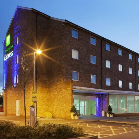 Holiday Inn Express NUNEATON by IHG