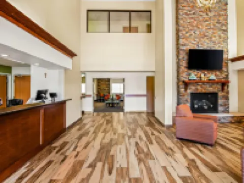 Quality Inn & Suites Vail Valley Hotels in Eagle County