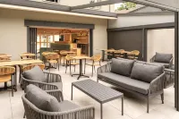 Sure Hotel by Best Western Tours Sud