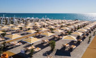 Crowne Plaza Constanta - Mamaia Beach