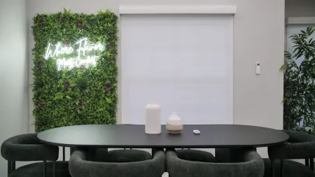 Luxury Home with Pool & 6 Beds near Disney