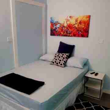 Careffe Suites Studio 4 - 5 mins to from Rodney Bay Village Rooms