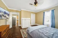 Downtown Home Conveniently Located