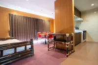 โรงแรมรอยัล - พร้อมระเบียง
