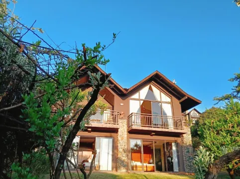 3 Bedroom Luxury Lodge in Naivasha with Golf Club & Scenic Views