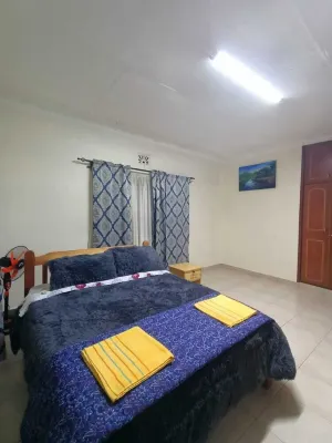 Jacaranda House Elgon View-Gated community Hotels in 