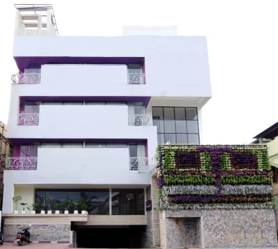 Hotel Poinisuk Hotel di 