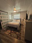 Hidden Gem! Treasure Island Waterfront 2/2 with a pool and dock! - Villas
