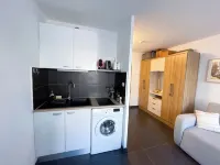 Charming, practical and central studio just a stone's throw from the station