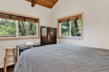 Black Oak Cabin #1977 by Big Bear Vacations