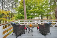 Quiet Retreat on Lake w/ Kayaks, Boats + Bikes! - 3-Star