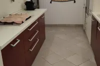 Four-room apartment with breathtaking views Hotel a Marinella