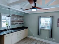 Adorable little lake cottage!