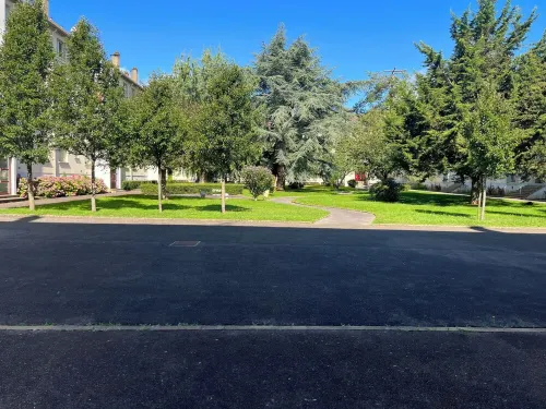 Whole house T5 Hotels in Alencon