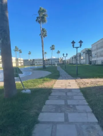 WATERFRONT SEASIDE RESIDENCE 45' FROM CASABLANCA