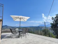 GrazieSole Farmhouse whole house exclusively, facing the Sibillini Mountains