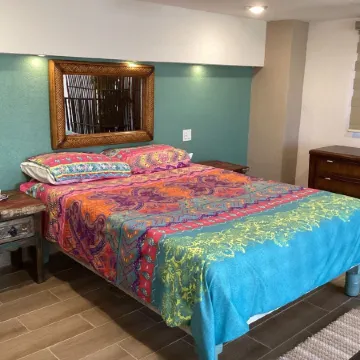 Brand new Loft in Loreto! Short walk to the beach, marina, and downtown!