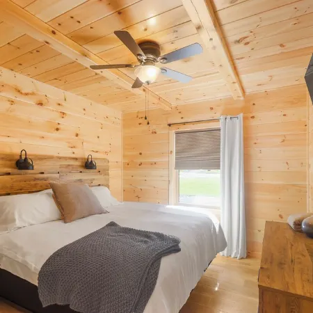 Seasons on Oak Short Walk to Best Fly Fishing in Northeast Cozy Cabin Deposit NY