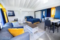 Hilltop Views: City & Sea Escape Hotels in Cedar Grove