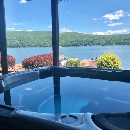 The Best Lake House