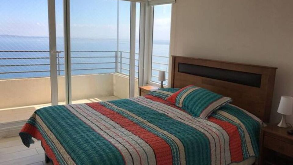 Cozy 2-bedroom 2-bathroomsapartment with great coast view