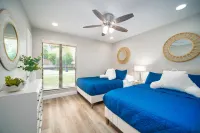 Heated Pool and Luxurious Accommodations - Gorgeous Retreat