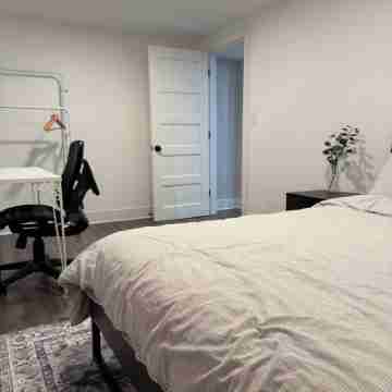 Cozy Portland Mt. Tabor Retreat Rooms