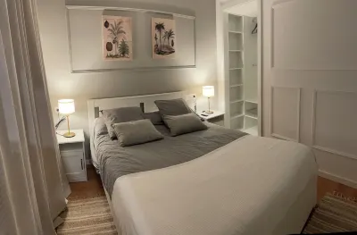 D'Moda lodging. Bright apartment in the center of Ribadeo. 格蘭德河附近的飯店