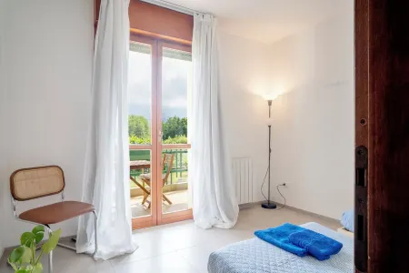 Modern Beach Apartment Near Forte dei Marmi Отели в г. Масса