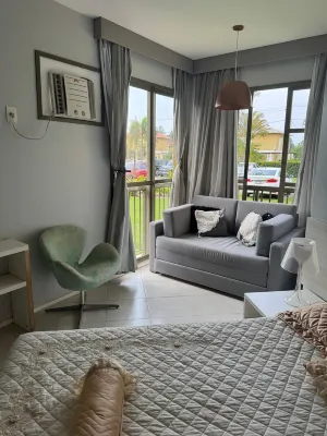 Wonderful loft in a condominium full of leisure activities and stunning beaches.