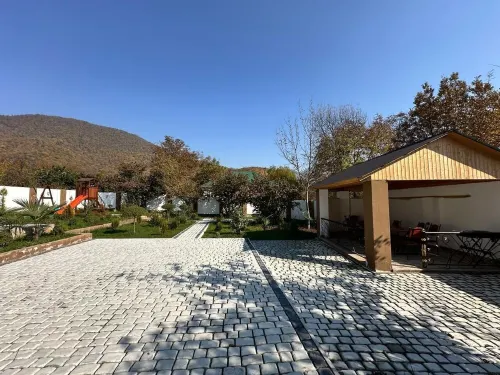 3-bedroom villa in lovely Qəbələ with mountain view,  WiFi, AC, hot  pool. Hotels in Gebele