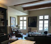 Large antique dealer's house in a village with large private courtyard