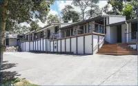Fern Bay Motel