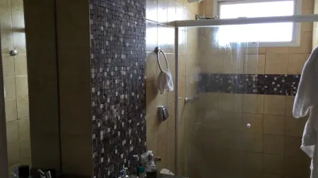 Spacious apartment! Noble seafront area!