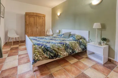 La Maison du Chapelier Hotels near Moulin a Papier Vallis Clausa