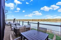 River View Lodge on the River