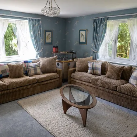 1950's styled Bungalow close to Cornwall Coast in quiet surroundings. Отели в г. Бьюд