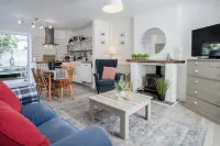 Norton Cottage - 3 Bedroom Cottage - Tenby - Tiny Houses