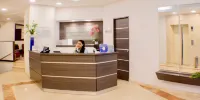 Portal del Rodeo ApartaHotel - Arkadia Mall - アパートメント