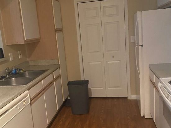 Peaceful 1 bedroom getaway!