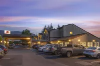 Best Western Plus Columbia River Inn - Parkering