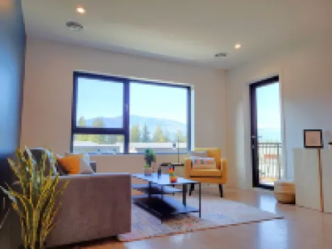 Cozy Sunset | Amazing views | Private hottub