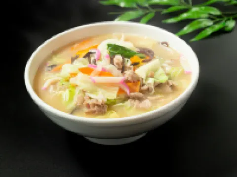 ホテル ルミエール日向 日向市のホテル